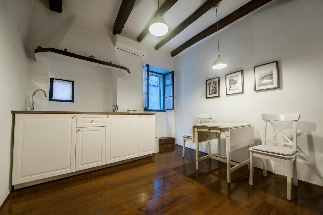 Studio Apartment Casa Di Pietra Rovinj Eksteriør bilde