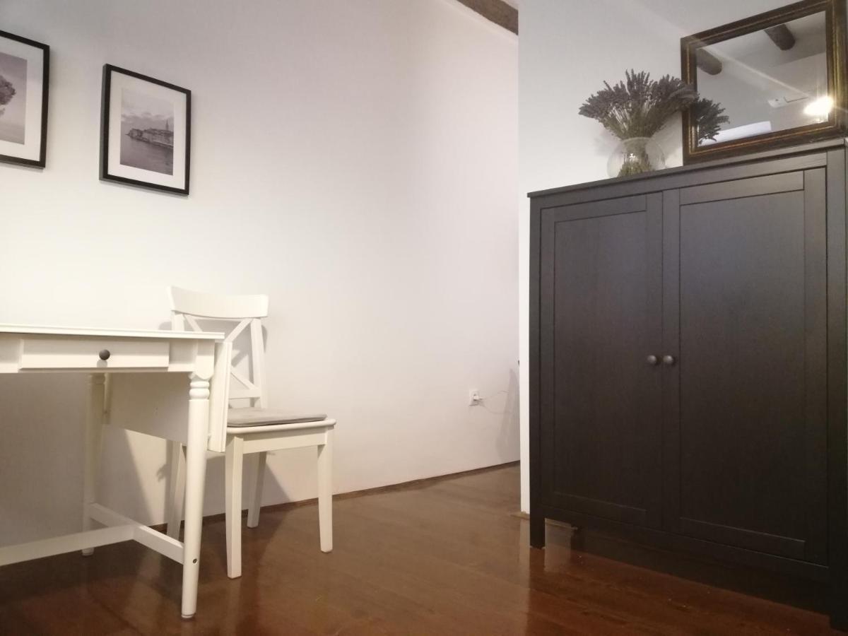 Studio Apartment Casa Di Pietra Rovinj Eksteriør bilde